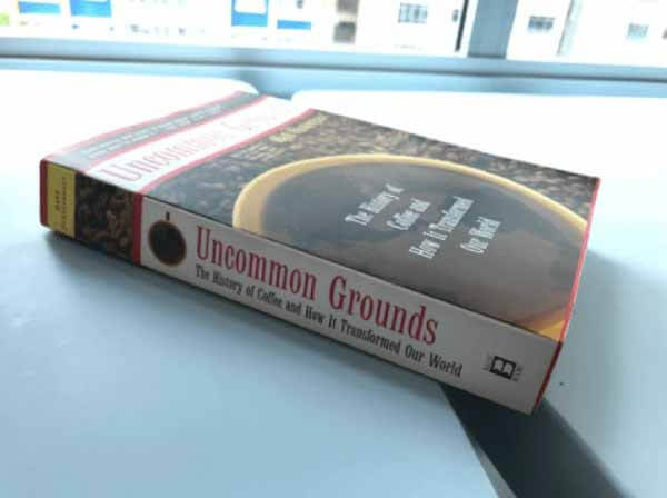 Uncommon Grounds – Buku Tentang Kopi